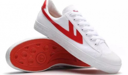 91鞋官方旗舰店直播,潮流新品抢先看，购物狂欢盛宴来袭！